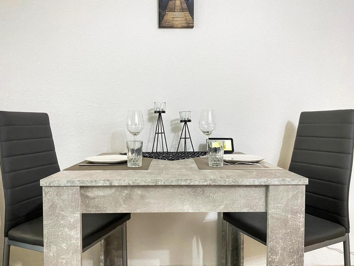 Apartment Wohlfuehl-apartment Mit Kostenfreier Tiefgarage, Wifi & Terrasse *