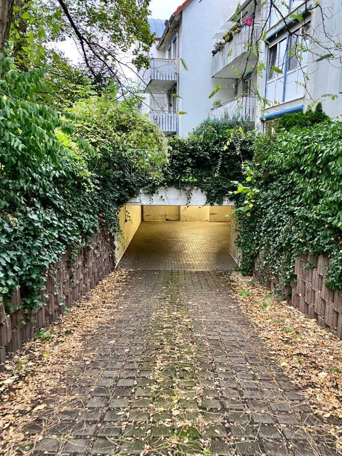 Lejlighed Wohlfuehl-apartment Mit Kostenfreier Tiefgarage, Wifi & Terrasse Leipzig